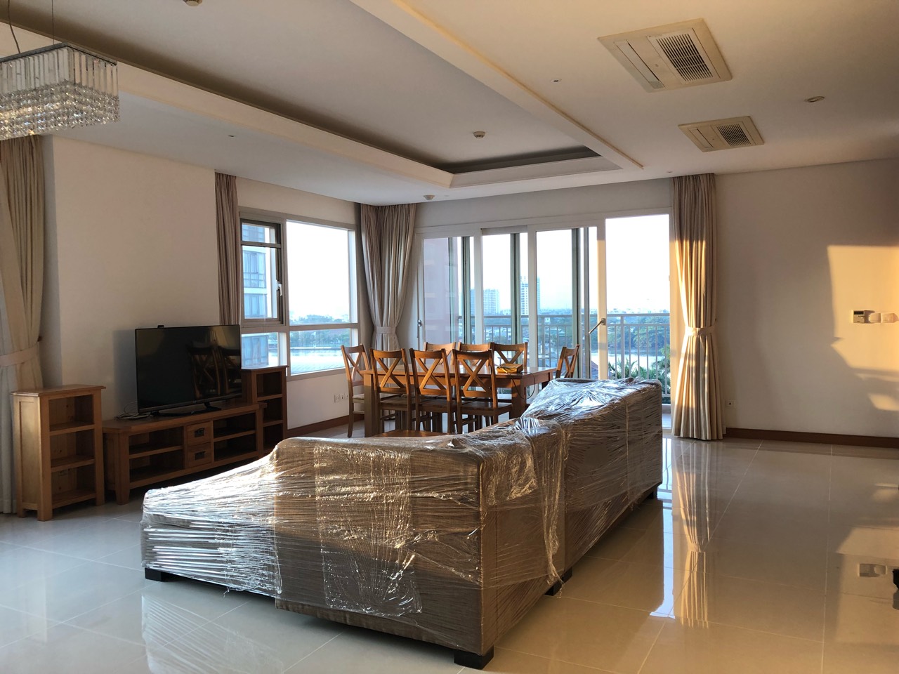 201m2 Apartment for Rent (3 + 1 bedroom)